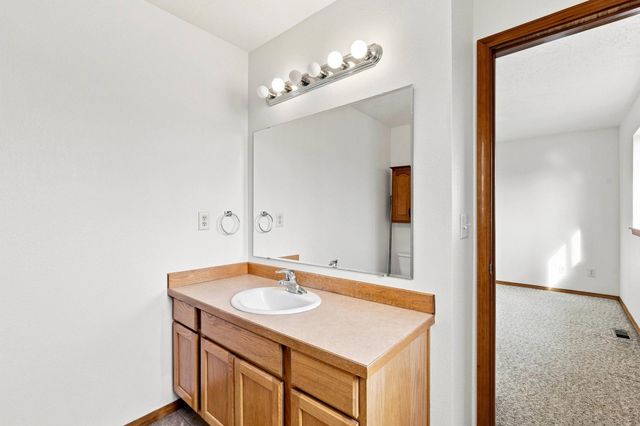 328 E Beverly Ave, Medical Lake, WA 99022