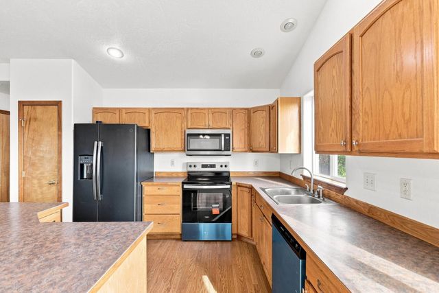 328 E Beverly Ave, Medical Lake, WA 99022