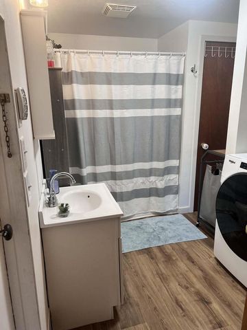 203 Main Street, Ridgeway, WI 53582