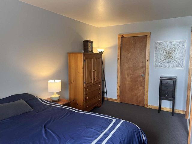 203 Main Street, Ridgeway, WI 53582