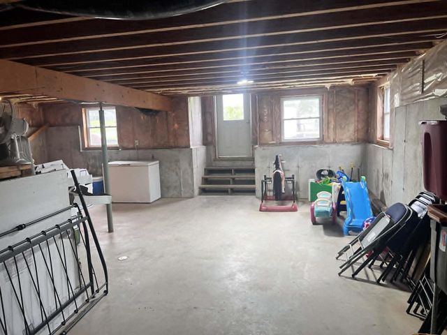 203 Main Street, Ridgeway, WI 53582