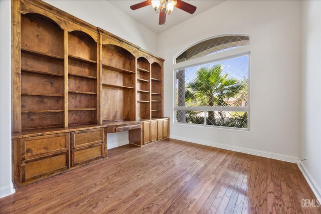 11509 Haydock Court, Bakersfield, CA 93311