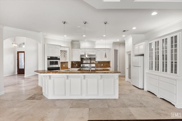 11509 Haydock Court, Bakersfield, CA 93311