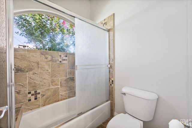 11509 Haydock Court, Bakersfield, CA 93311