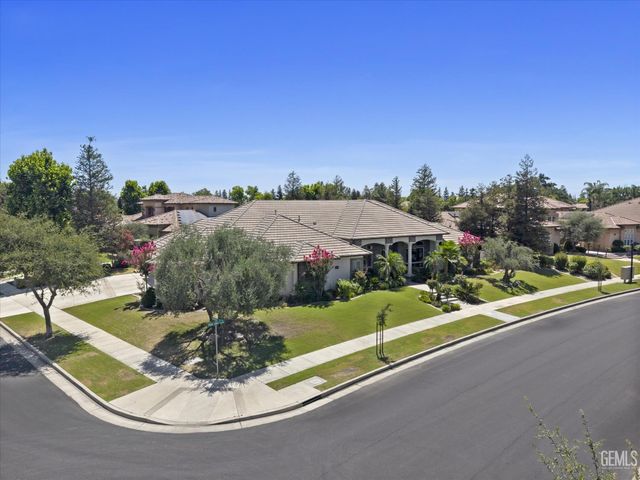 11509 Haydock Court, Bakersfield, CA 93311