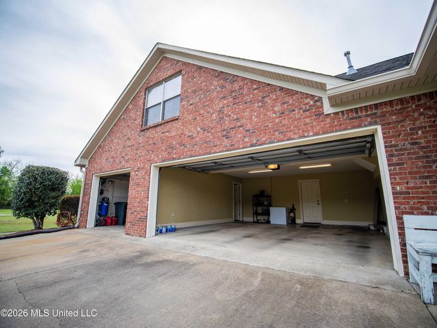 5214 Hwy 22, 5214, Flora, MS 39071