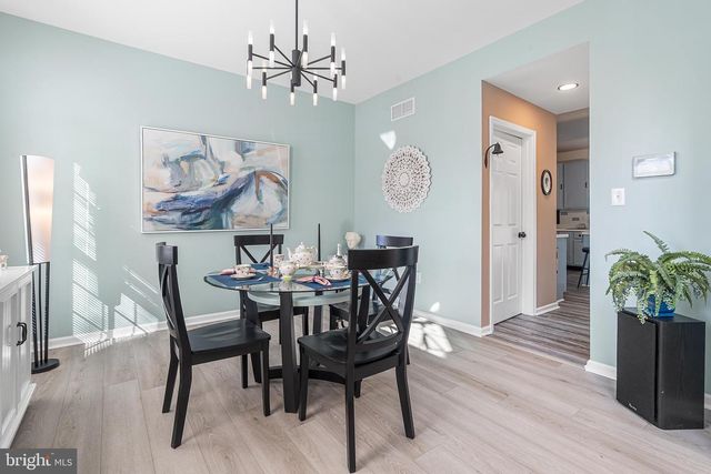 19 HOWARD ST, Carneys Point, NJ 08069