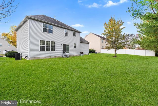 19 HOWARD ST, Carneys Point, NJ 08069