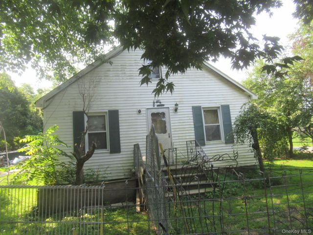 12 Lottie Road, Carmel, NY 10512