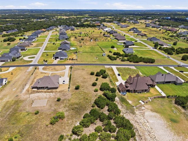 7076 Heathington Boulevard, Granbury, TX 76049
