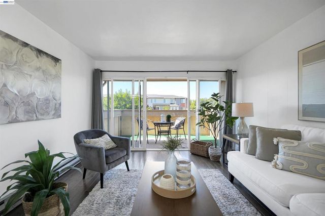 260 260 Industrial Pkwy 47, Hayward, CA 94544