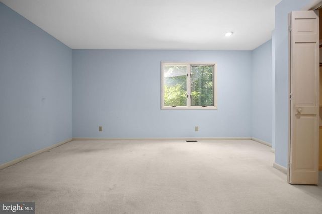 7 RIVER OAK PL, Fredericksburg, VA 22407