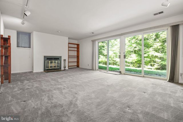 7 RIVER OAK PL, Fredericksburg, VA 22407