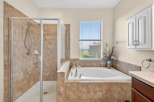 1261 LONG COVE LOOP 1261, Davenport, FL 33896