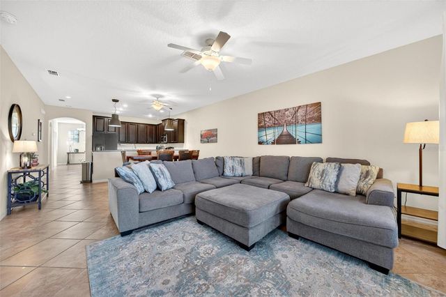 1261 LONG COVE LOOP 1261, Davenport, FL 33896