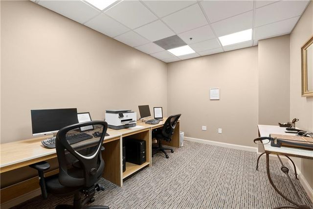 3481 Lakeside NE Drive 605, Atlanta, GA 30326