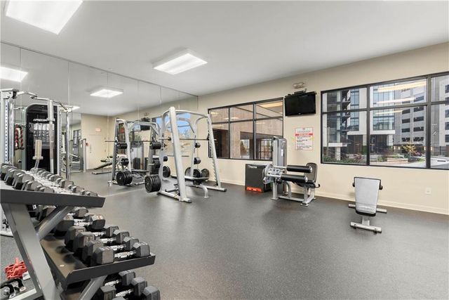 3481 Lakeside NE Drive 605, Atlanta, GA 30326