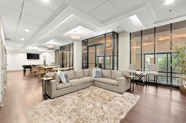 3481 Lakeside NE Drive 605, Atlanta, GA 30326