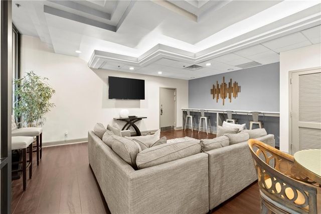 3481 Lakeside NE Drive 605, Atlanta, GA 30326