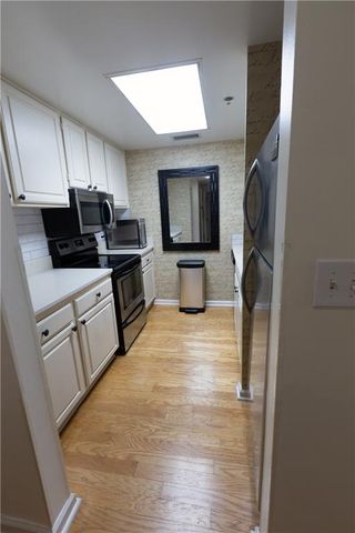 3481 Lakeside NE Drive 605, Atlanta, GA 30326