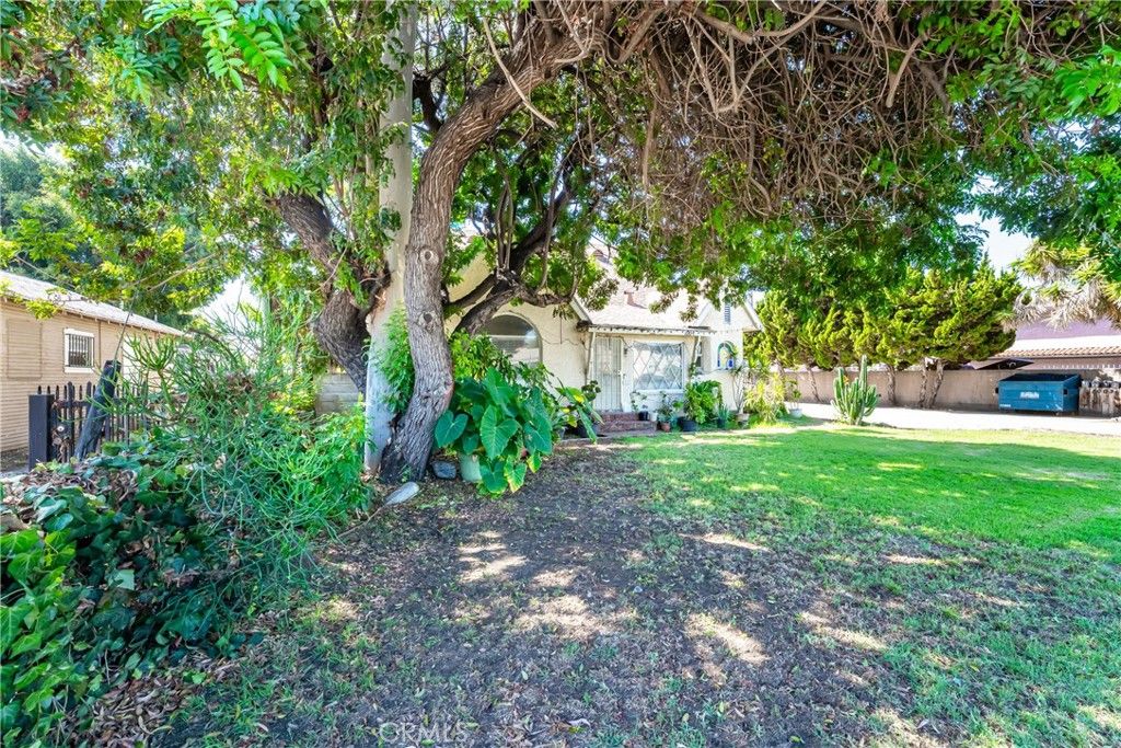 10036 10044 Alondra, Bellflower, CA 90706 — photo 3