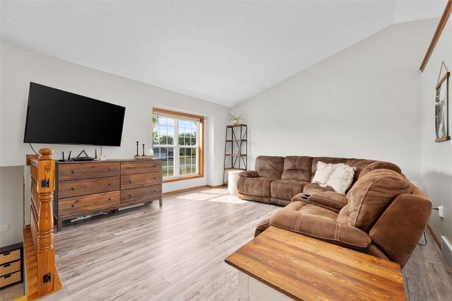 4833 147th Street, Chippewa Falls, WI 54729