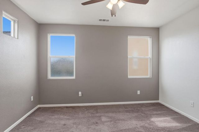 154 Splendido Ct, Newman, CA 95360