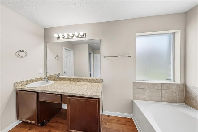 3931 Hawthorne Glen Court, Fresno, TX 77545