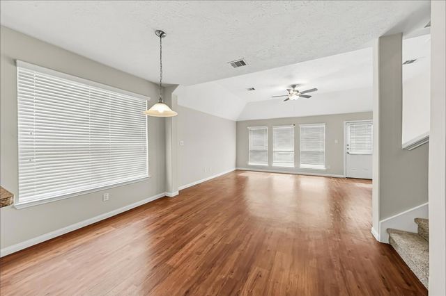 3931 Hawthorne Glen Court, Fresno, TX 77545