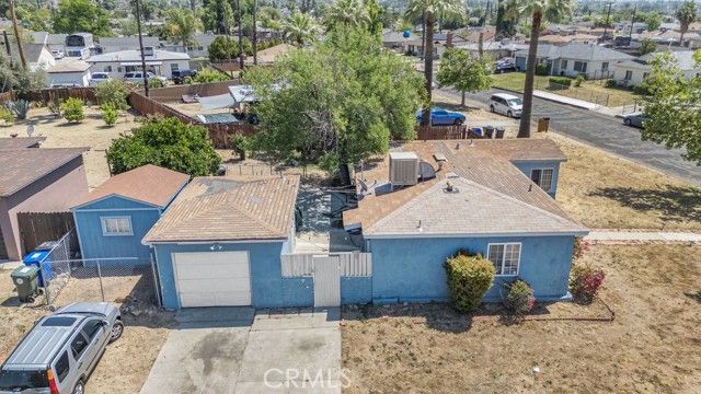 1118 E 33rd St, San Bernardino, CA 92404