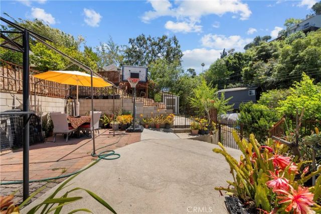 3702 Division, Los Angeles, CA 90065