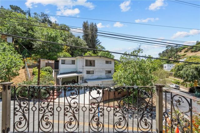 3702 Division, Los Angeles, CA 90065