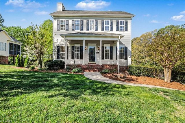 100 Kirkleigh Court, King, NC 27021