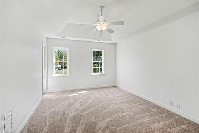 100 Kirkleigh Court, King, NC 27021