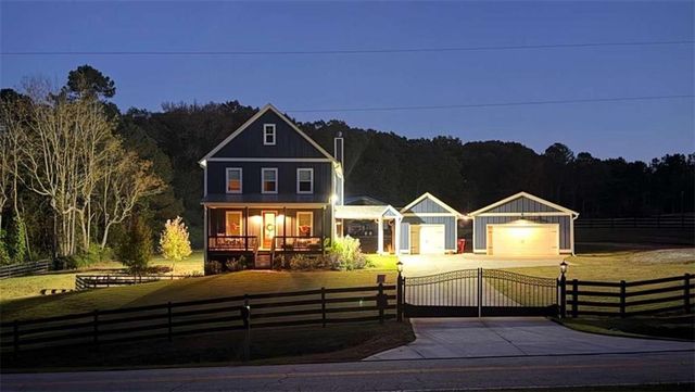 564 Old Airport Road, Commerce, GA 30530