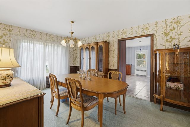 50 Gaywood St, Dartmouth, MA 02747