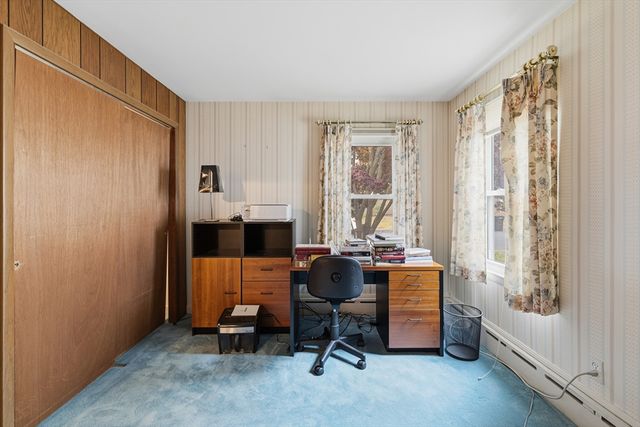 50 Gaywood St, Dartmouth, MA 02747