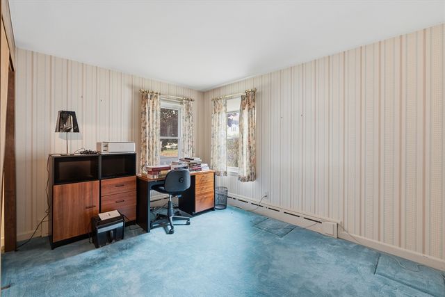 50 Gaywood St, Dartmouth, MA 02747