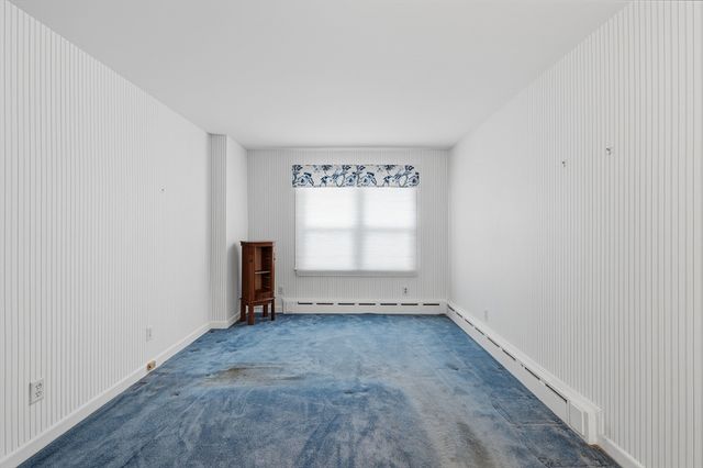 50 Gaywood St, Dartmouth, MA 02747