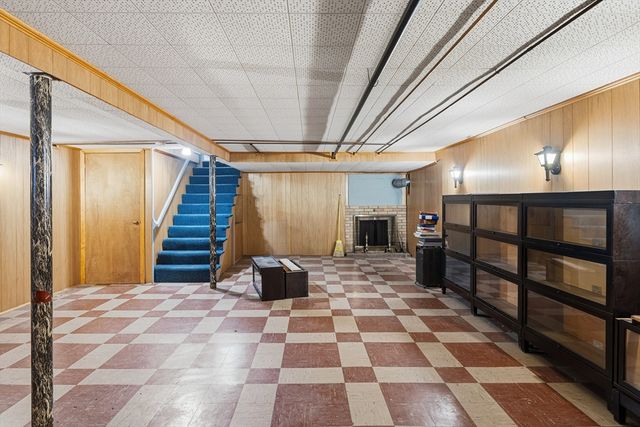 50 Gaywood St, Dartmouth, MA 02747