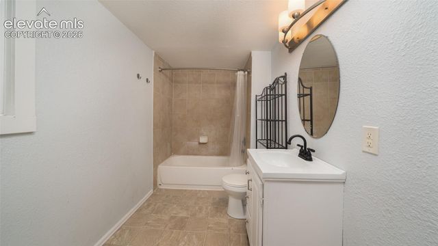 1723 W Vermijo Avenue, Colorado Springs, CO 80904