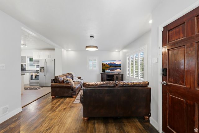 49 E SUNSET AVE, South Salt Lake, UT 84115