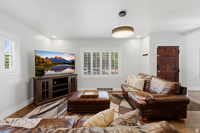 49 E SUNSET AVE, South Salt Lake, UT 84115