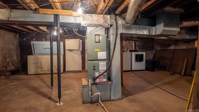 855 Archer Street, Mammoth Spring, AR 72554