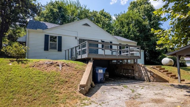 855 Archer Street, Mammoth Spring, AR 72554