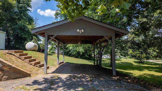 855 Archer Street, Mammoth Spring, AR 72554