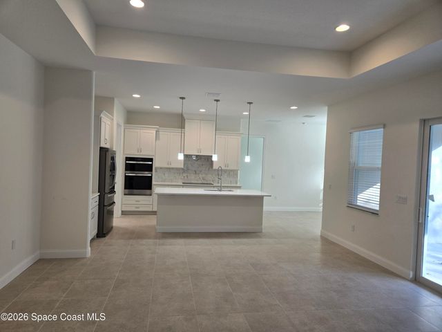 797 Nevada Drive NE, Palm Bay, FL 32907