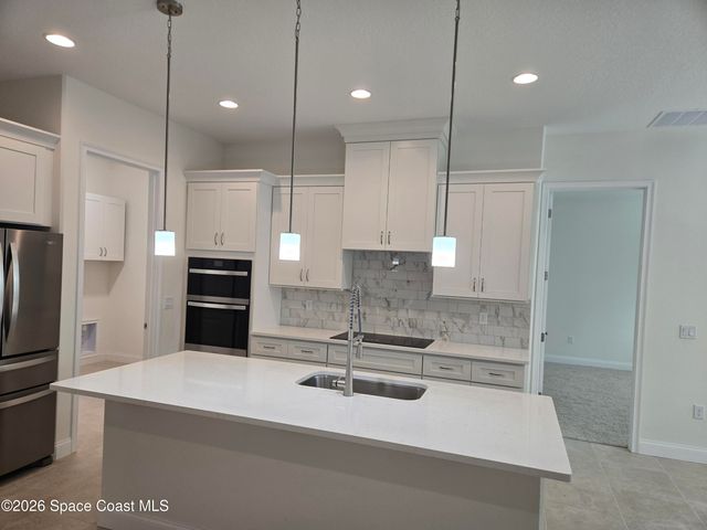 797 Nevada Drive NE, Palm Bay, FL 32907