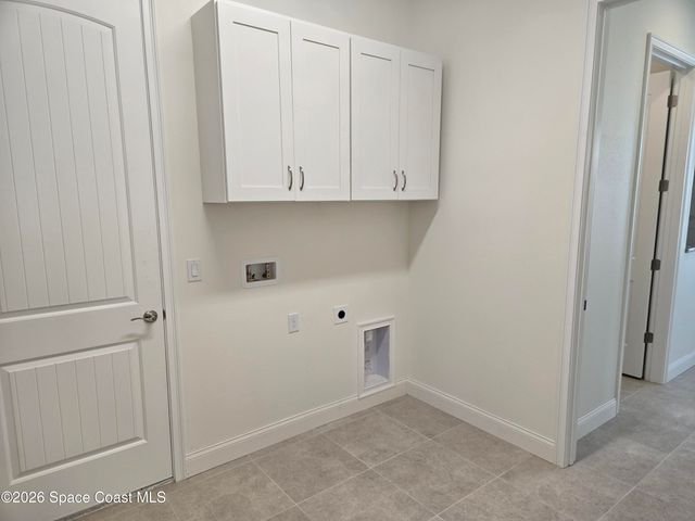 797 Nevada Drive NE, Palm Bay, FL 32907