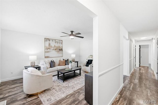 13 Northwinds Drive, St Peters, MO 63376